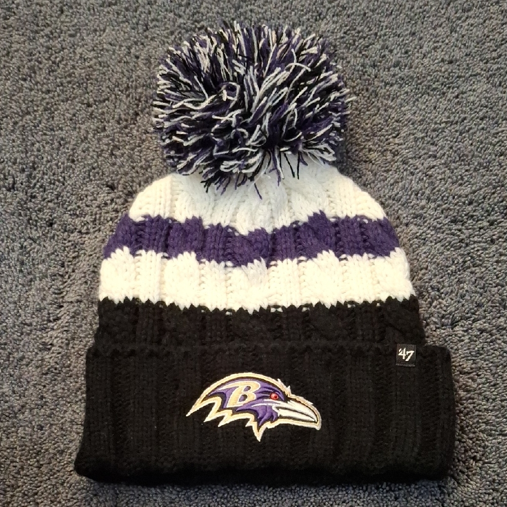 47 Brand Womens Baltimore Ravens Logo Ashfield Cuff Winter Beanie Hat